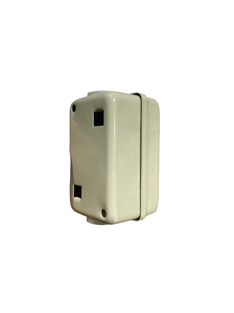 INTERRUPTOR ON-OFF 15A BS216B