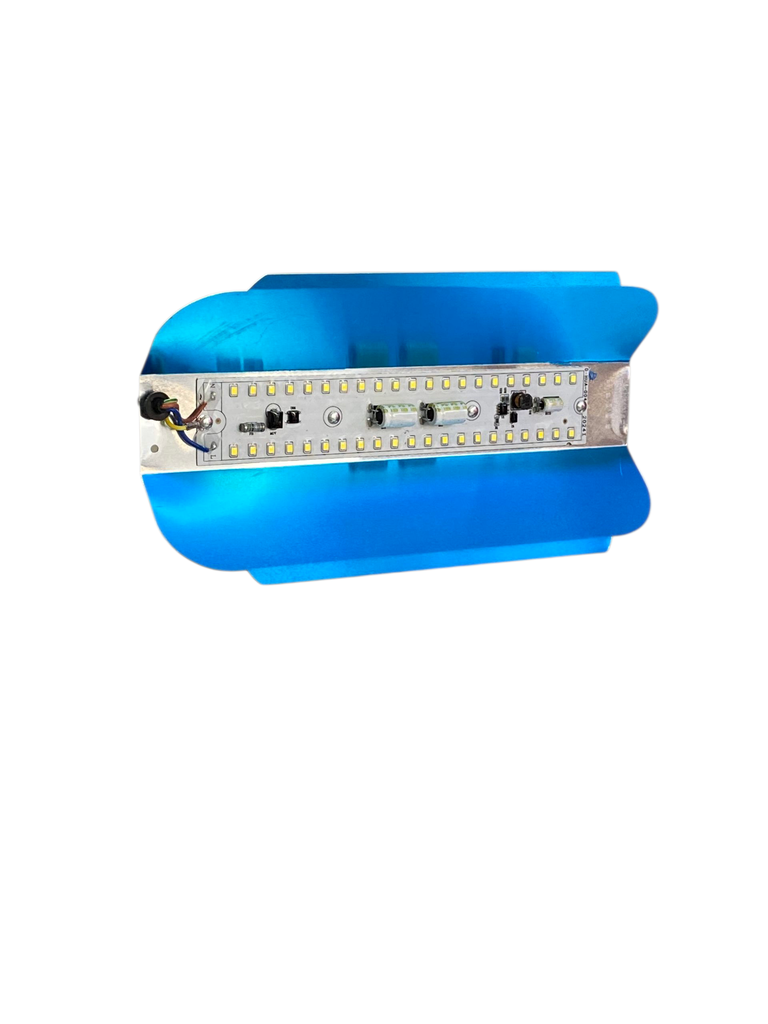 REFLECTOR LED ULTRALIVIANO 50W LUMINART