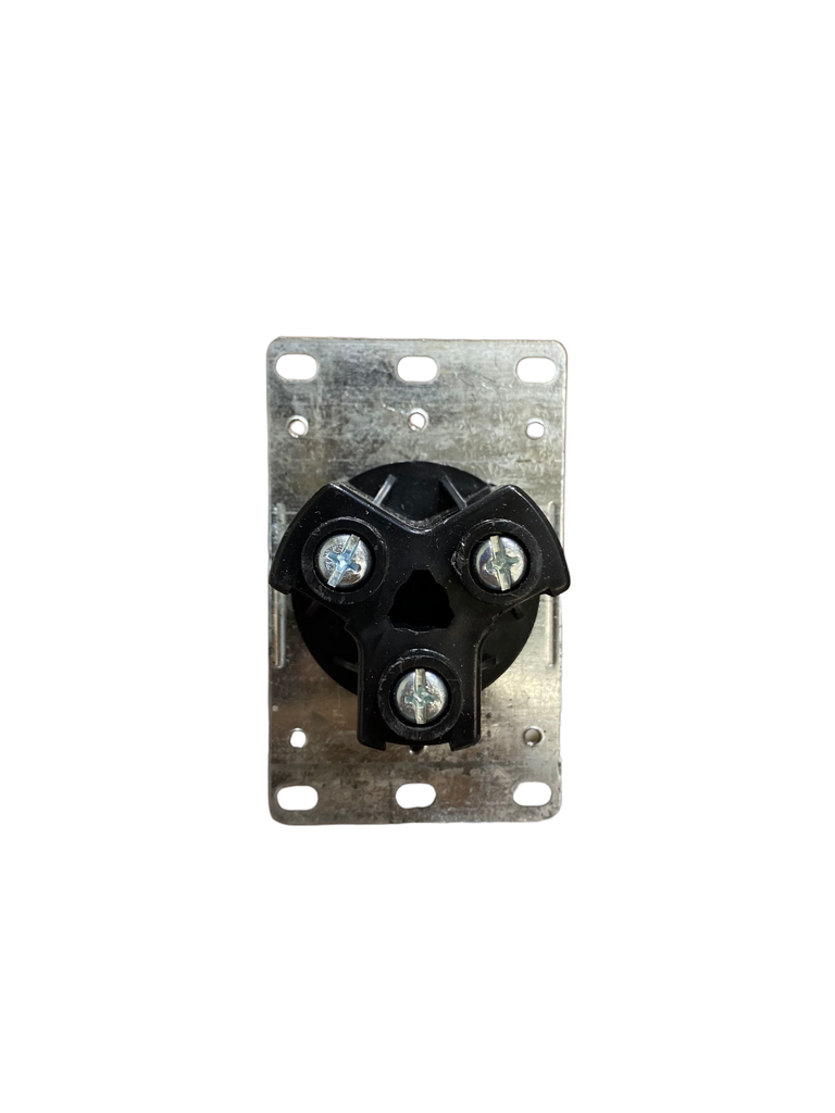 TOMACORRIENTE PARA EMBUTIR 3X50A TRIFASICO 32B 50A,125/250VAC,3P-3VIAS, NEMA 10-50R LUMINART