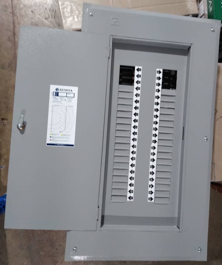 TABLERO TRIFASICO 42 CIRCUITOS EMPOTRABLE 120/208V 5 HILOS (3L+N+T) S/P NLAB542LE
